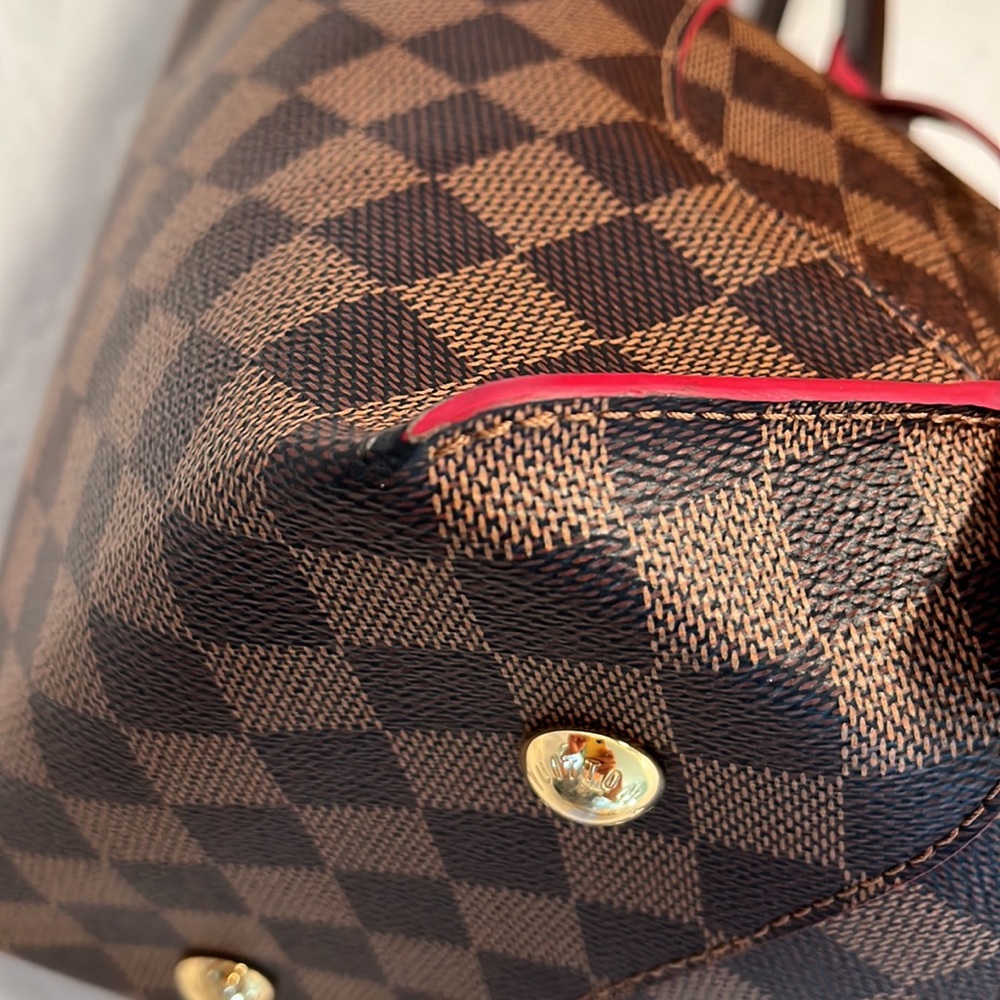 Louis Vuitton Damier Ebene Caissa MM - Picture 8 of 16